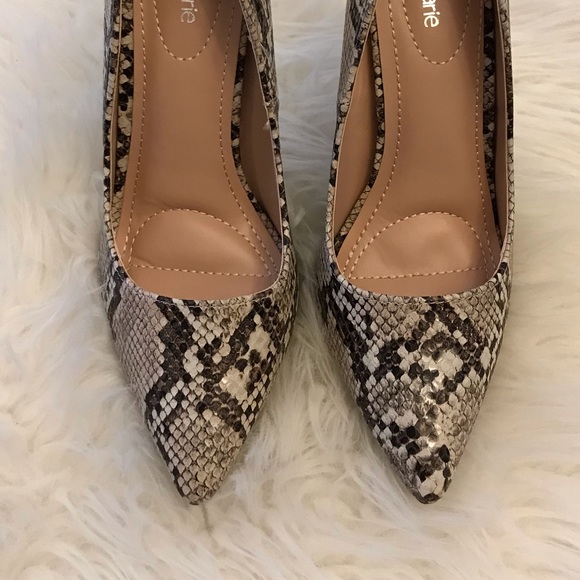 Colette Snakeskin Pointed Toe Stiletto Pump - Picture 6 of 8
